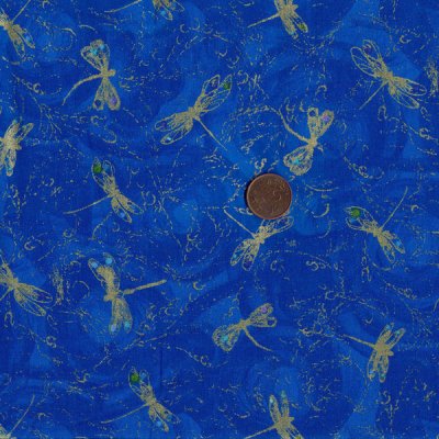 23113 Trollslända i guld, tygbredd 110 cm.