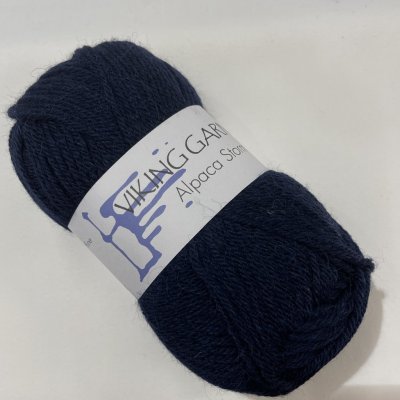 Alpacka Storm, färg 526 marinblåblå.