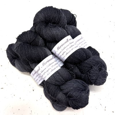 handfärgatgarn-garnmed silverglitter