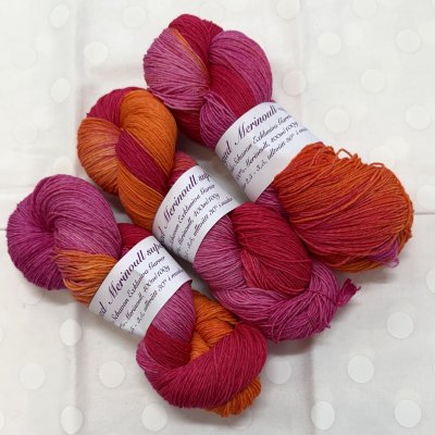 handfargad-merinogarn-mjuktgarn