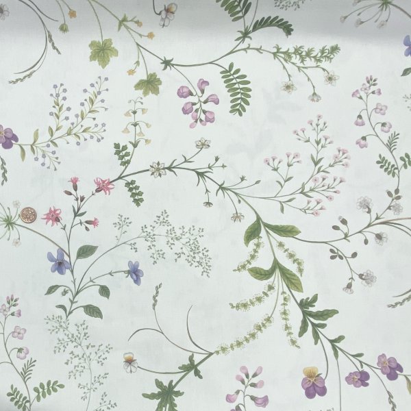  10151, Blomsteryra, tygbredd 150cm.