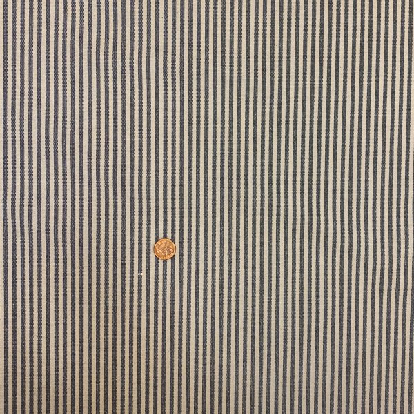  10100, tygbredd 145cm.