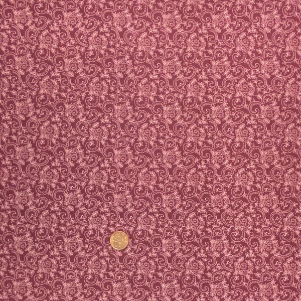 1704, blomkrusiduller på röd bakgrund, tygbredd 110cm.