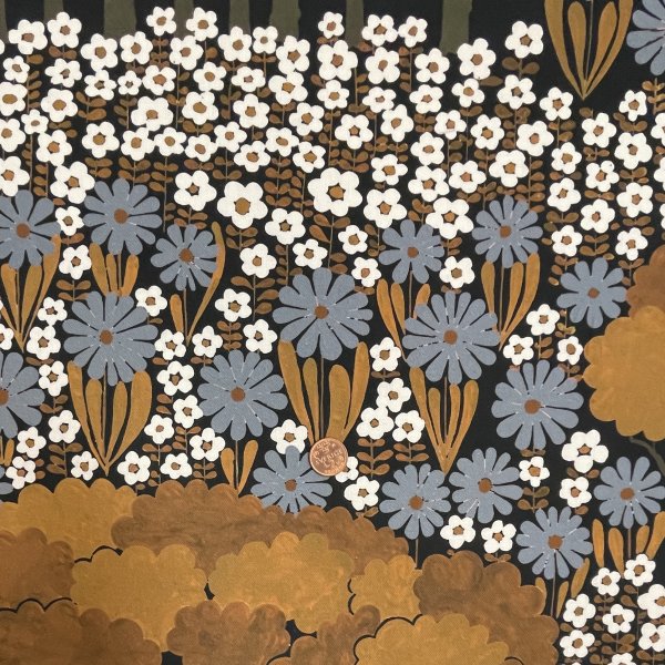 10115, Allé , tygbredd 150 cm.