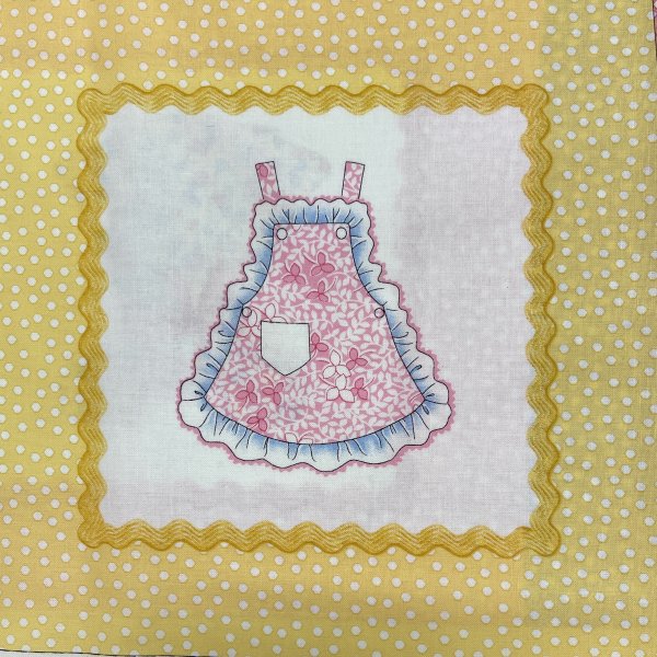 32138, tygbredd 110 cm.