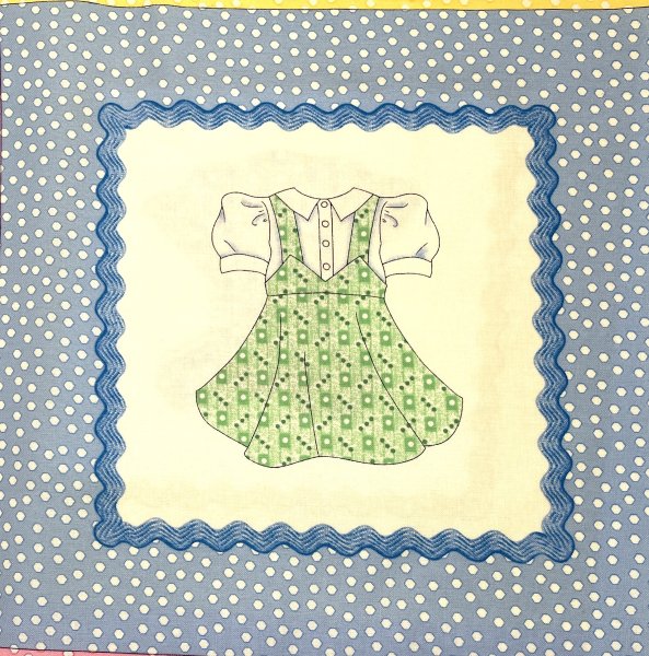 32138, tygbredd 110 cm.