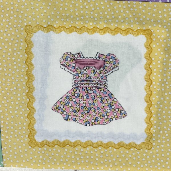 32138, tygbredd 110 cm.