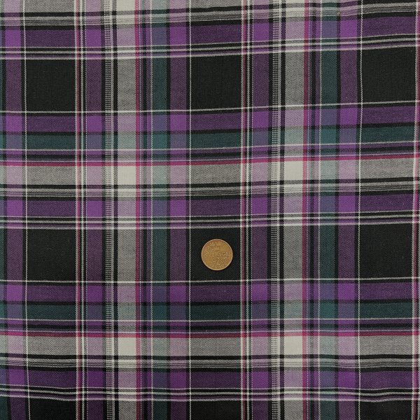 MT 3, Modetyg med vävd ruta, tygbredd 130 cm.