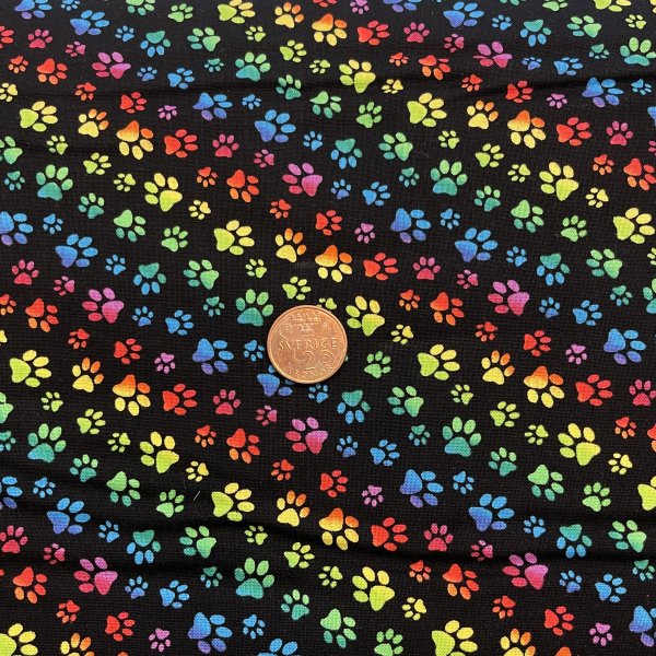 quilttyger-lapptäckstyger-tassar-katter-hundar