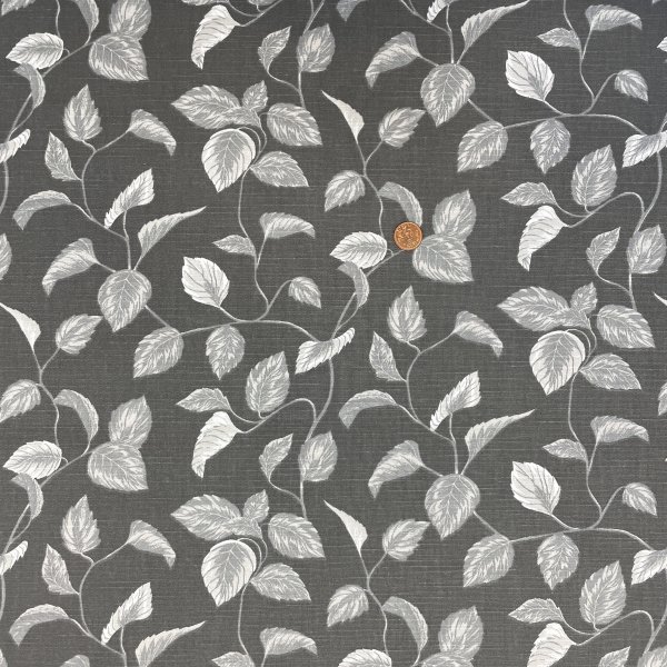  10156, Boklöv i grå, tygbredd 145cm.