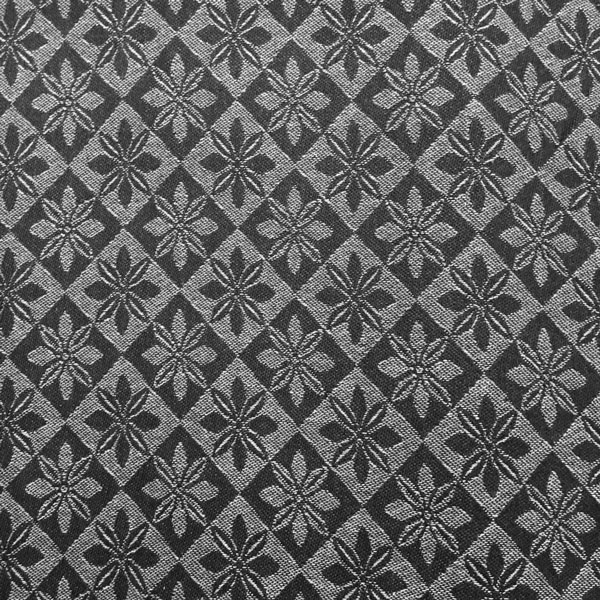 300149 Madrass-ruta svart/grå, 100% bomull, tygbredd 150 cm.